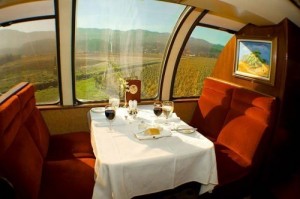Napa_wine_train_dining_table
