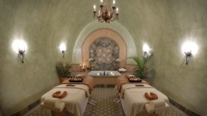 the-meritage-resort-and-spa-Couples_massage_in_a_cave